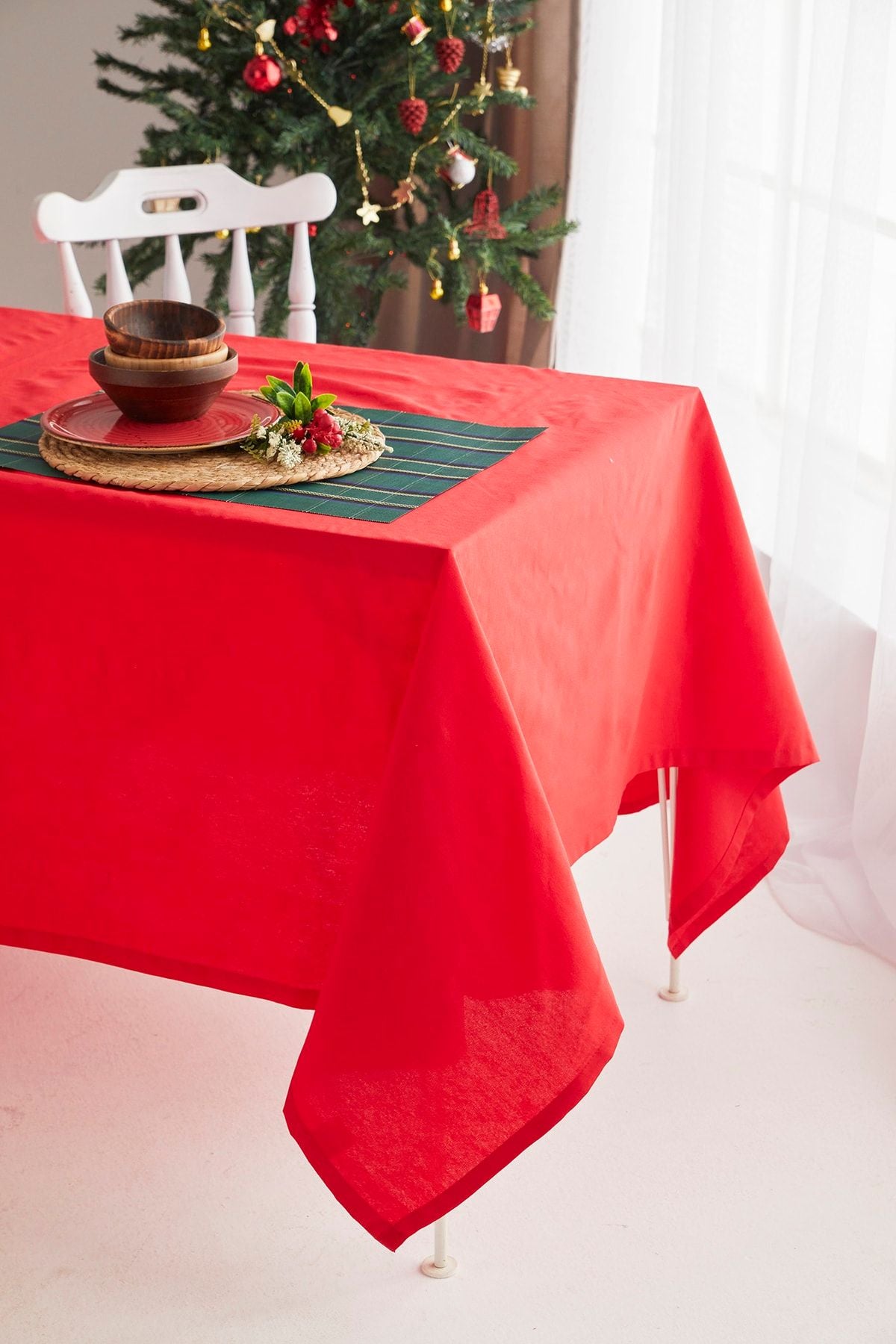 Ays Home Kırmızı Yılbaşı Düz Christmas Yemek Masa Örtüsü