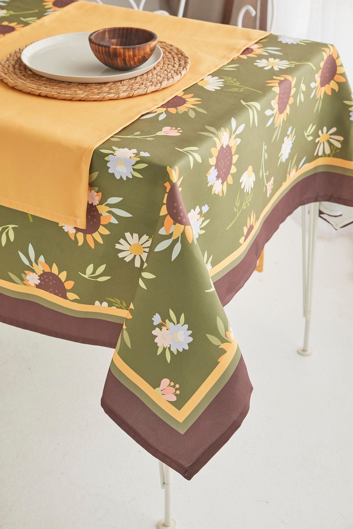Ays Home Yeşil Ayçiçeği Desen Kumaş Yemek Masası Örtüsü Ve Sarı Runner.